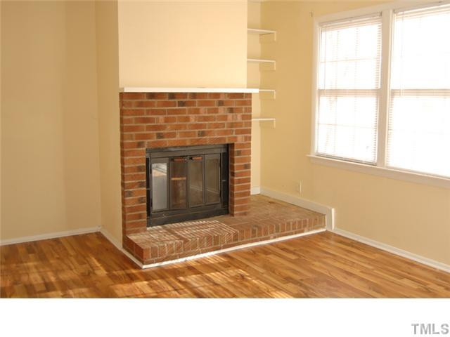 7755 Kingsberry Court Raleigh, NC 27615 - Photo 2 of 4 Den/Family/Great Room