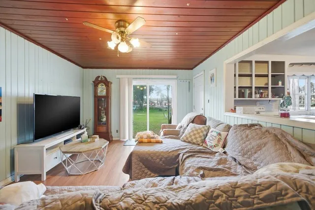 $849,900 | 17018 Crawley Road, Odessa, FL 33556