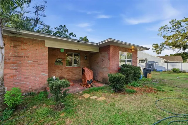 $849,900 | 17018 Crawley Road, Odessa, FL 33556