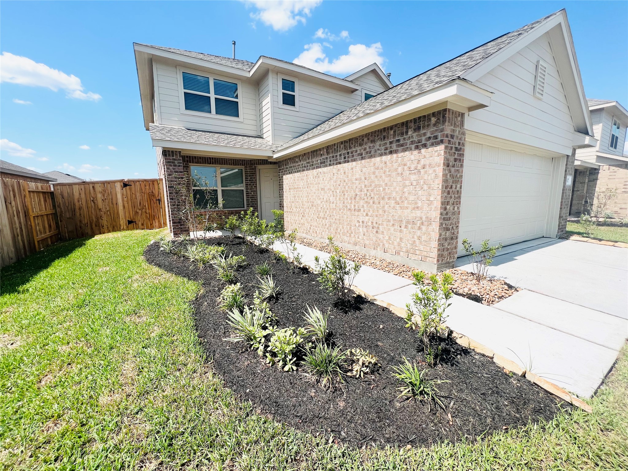 14507 Boyton Holw Trace Rosharon, TX 77583 - Photo 2 of 18