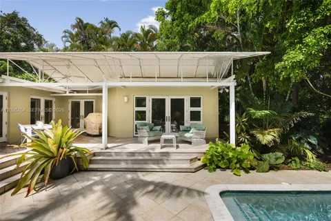 $2,995,000 | 1621 Nocatee Drive, Coconut Grove, FL 33133
