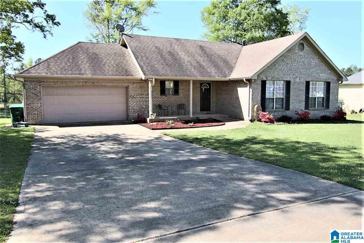155 Cassy Circle Jemison, AL 35085 - Photo 1 of 19