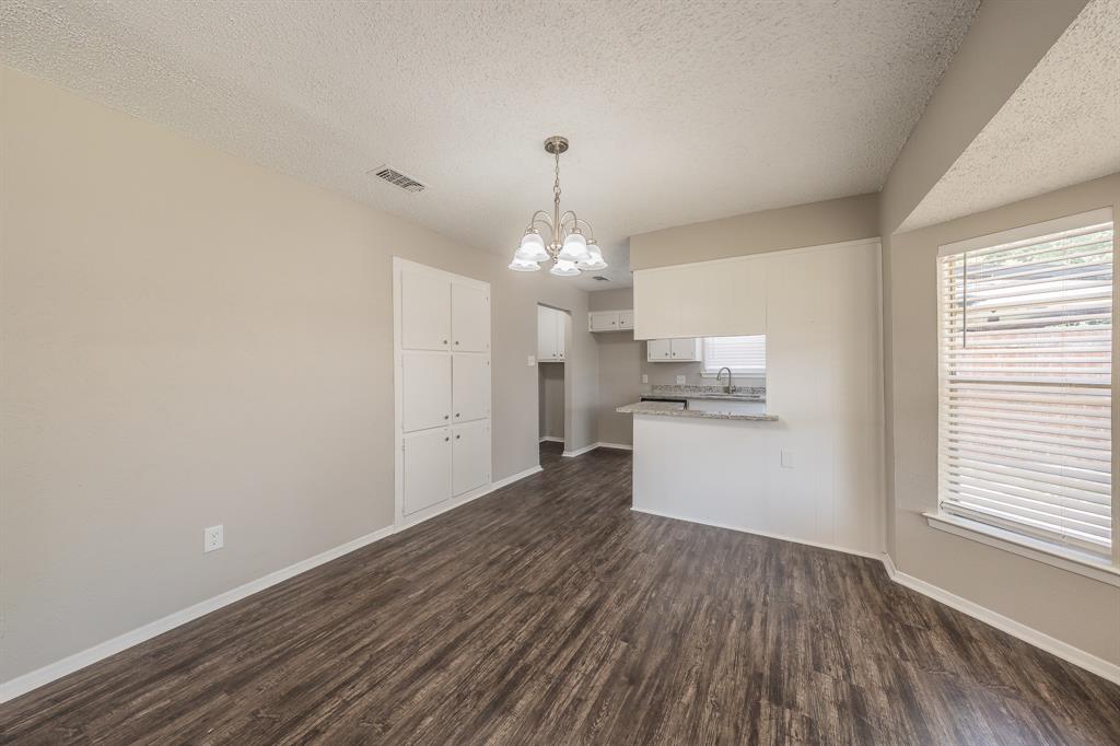 717 Blue Ridge Trail Saginaw, TX 76179 - Photo 10 of 40