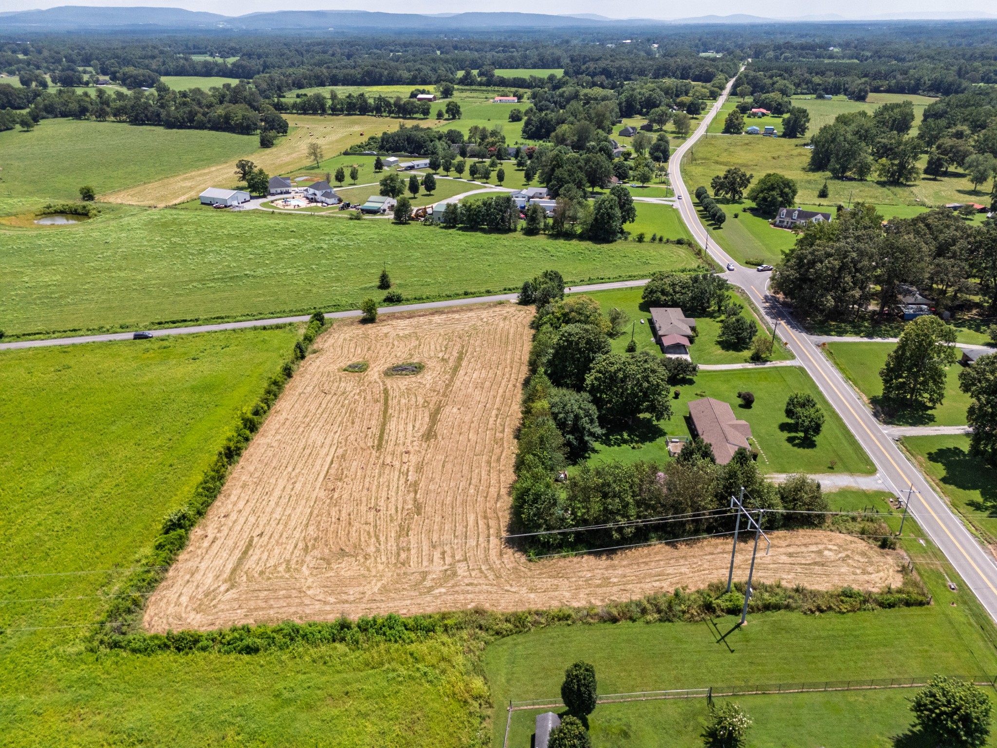 6 Snow Road Flintville, TN 37335 - Photo 8 of 15 an aerial view of a house