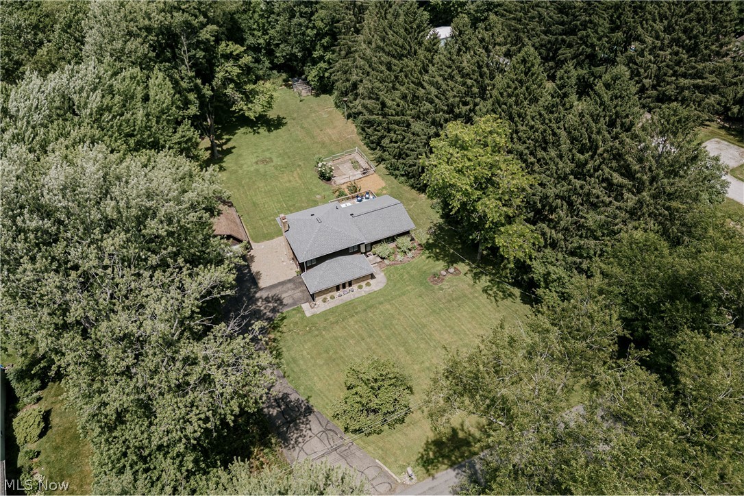 875 Dunning Road New Franklin, OH 44614 - Photo 4 of 49