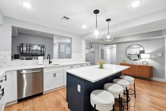 $1,299,000 | 413 Jefferson Street, Unit 1, Hoboken, NJ 07030