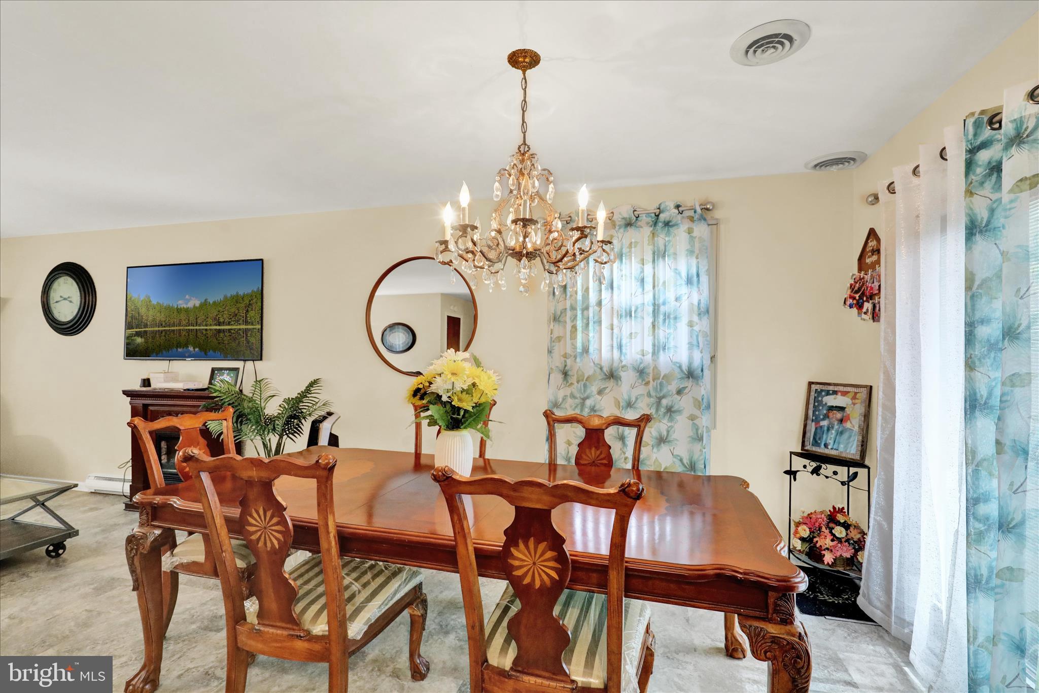 3020 Elm Road Reading, PA 19605 - Photo 11 of 32 Very Spacious