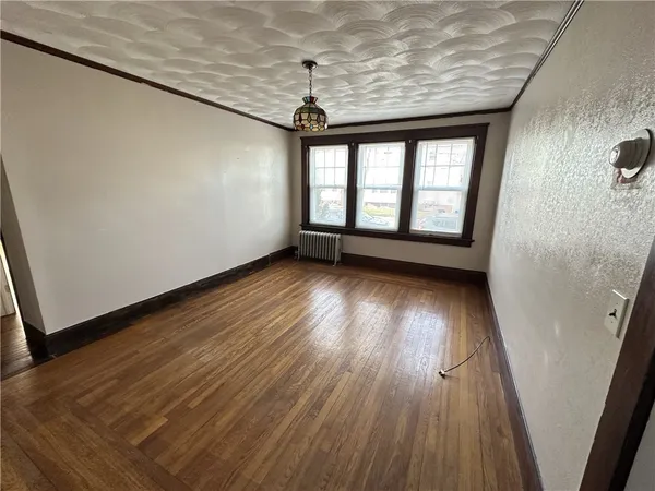 $2,500 | 120 Pontiac Avenue, Unit 1, Cranston, RI 02910