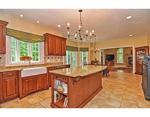 2 Riverbend Road Upton, MA 01568 - Photo 6 of 30 Gallery Image 6