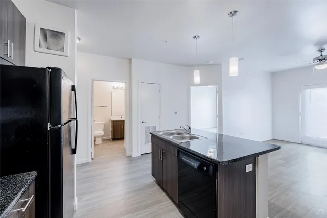 $1,155 | 5605 Springdale Road, Unit 333215, Austin, TX 78723