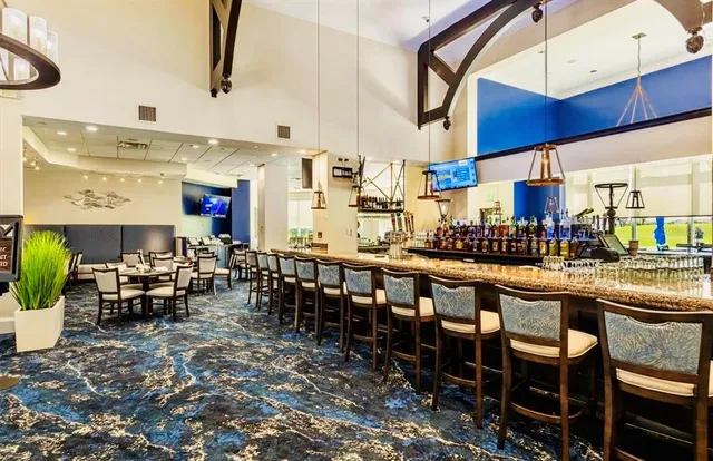 $6,000 | 9611 Castle Point Drive, Unit 916, Sarasota, FL 34238