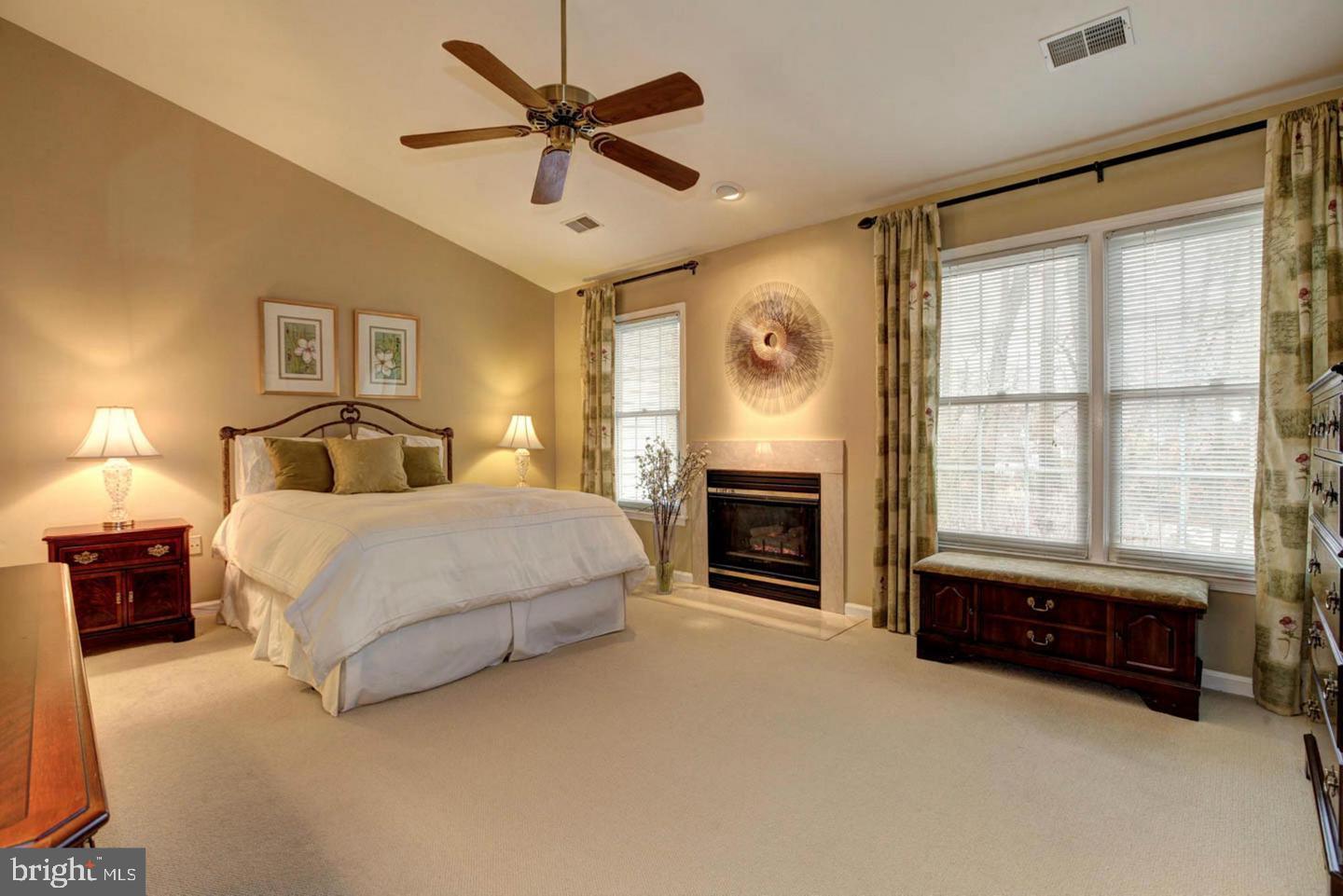 12014 Saw Mill Court Silver Spring, MD 20902 - Photo 11 of 26