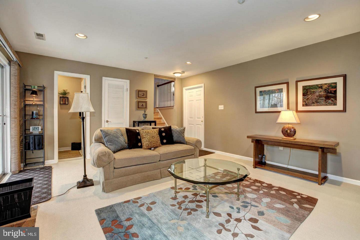 12014 Saw Mill Court Silver Spring, MD 20902 - Photo 19 of 26