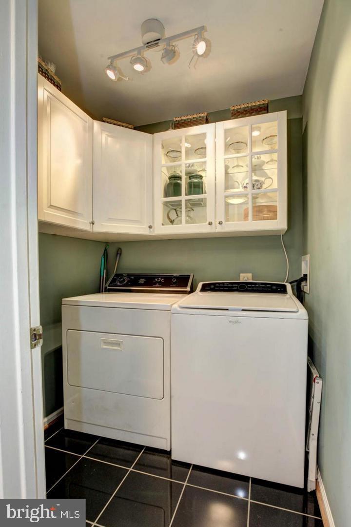 12014 Saw Mill Court Silver Spring, MD 20902 - Photo 10 of 26