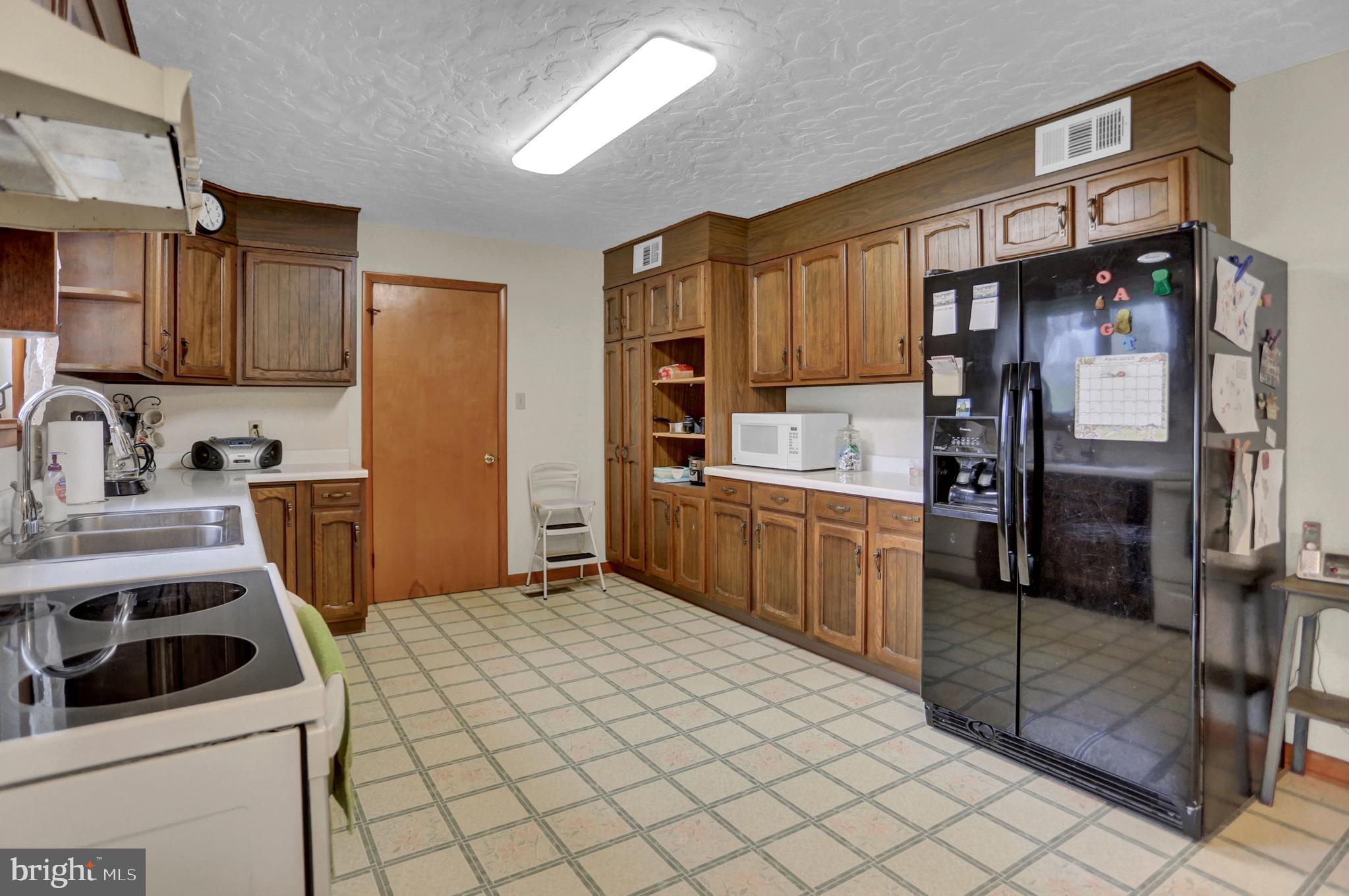 2244 Table Rock Road Biglerville, PA 17307 - Photo 12 of 39 Gallery Image 12