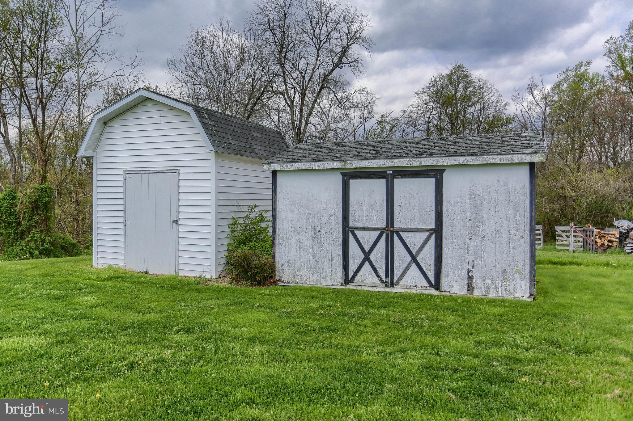 2244 Table Rock Road Biglerville, PA 17307 - Photo 34 of 39 Sheds with property