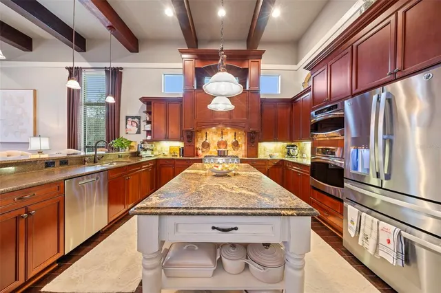 $1,800,000 | 1207 Merry Water Drive, Lutz, FL 33548