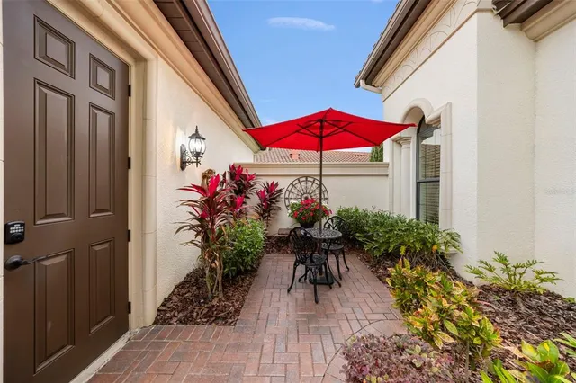 $1,800,000 | 1207 Merry Water Drive, Lutz, FL 33548