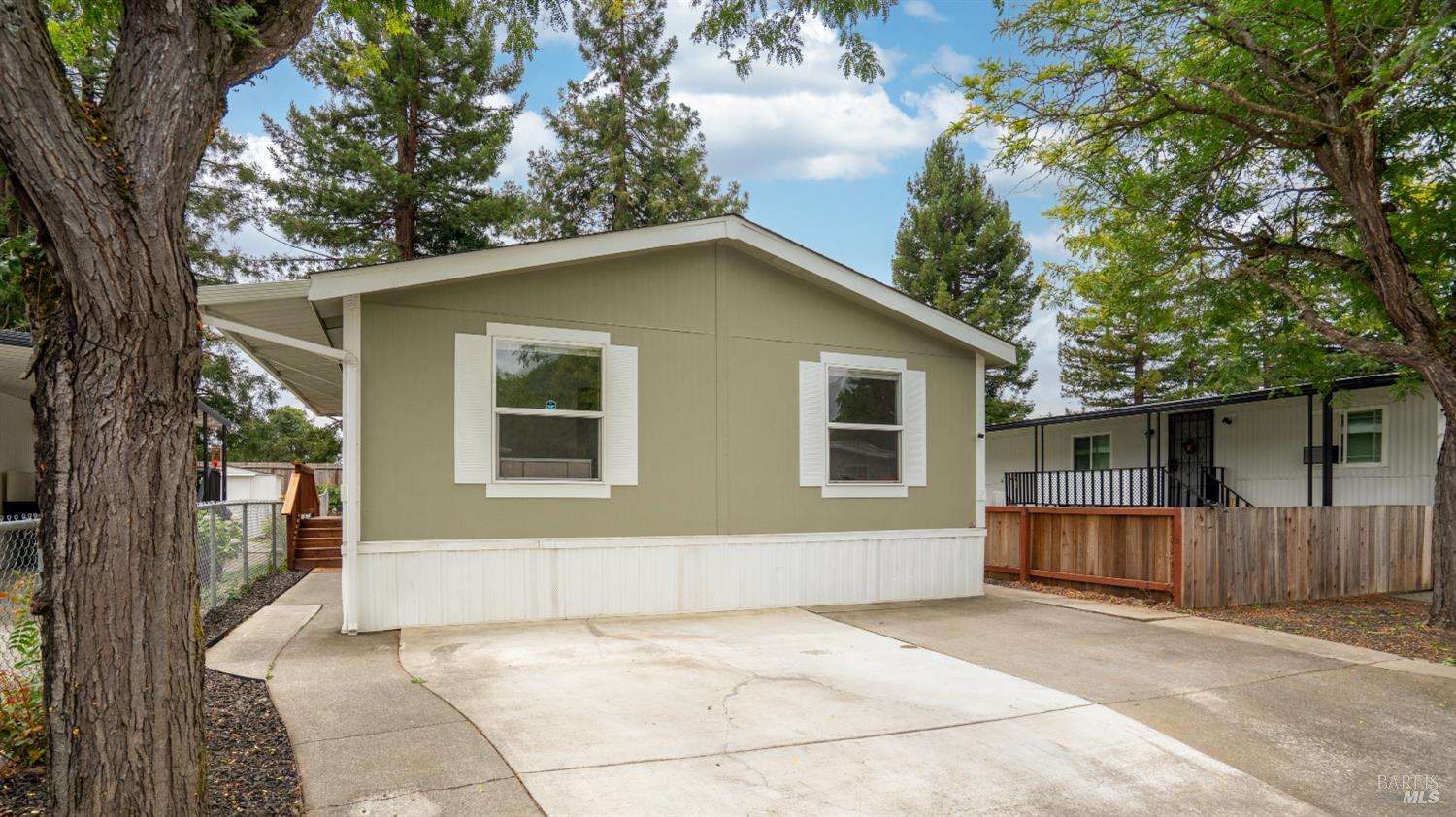 187 Rancho Verde Circle Rohnert Park, CA 94928 - Photo 2 of 44