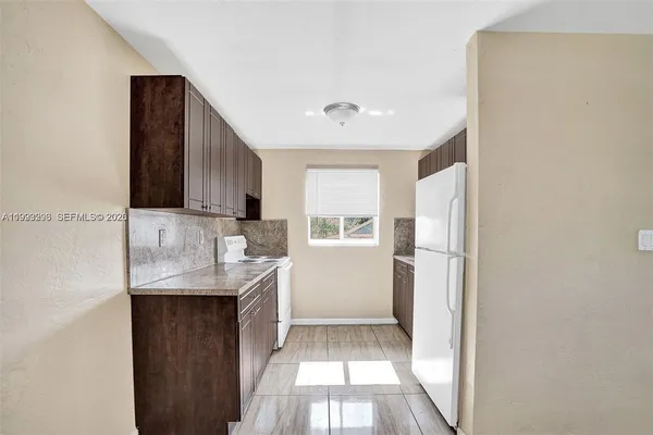 $1,600 | 5842 Northwest 12th Avenue, Unit 1, Miami, FL 33142