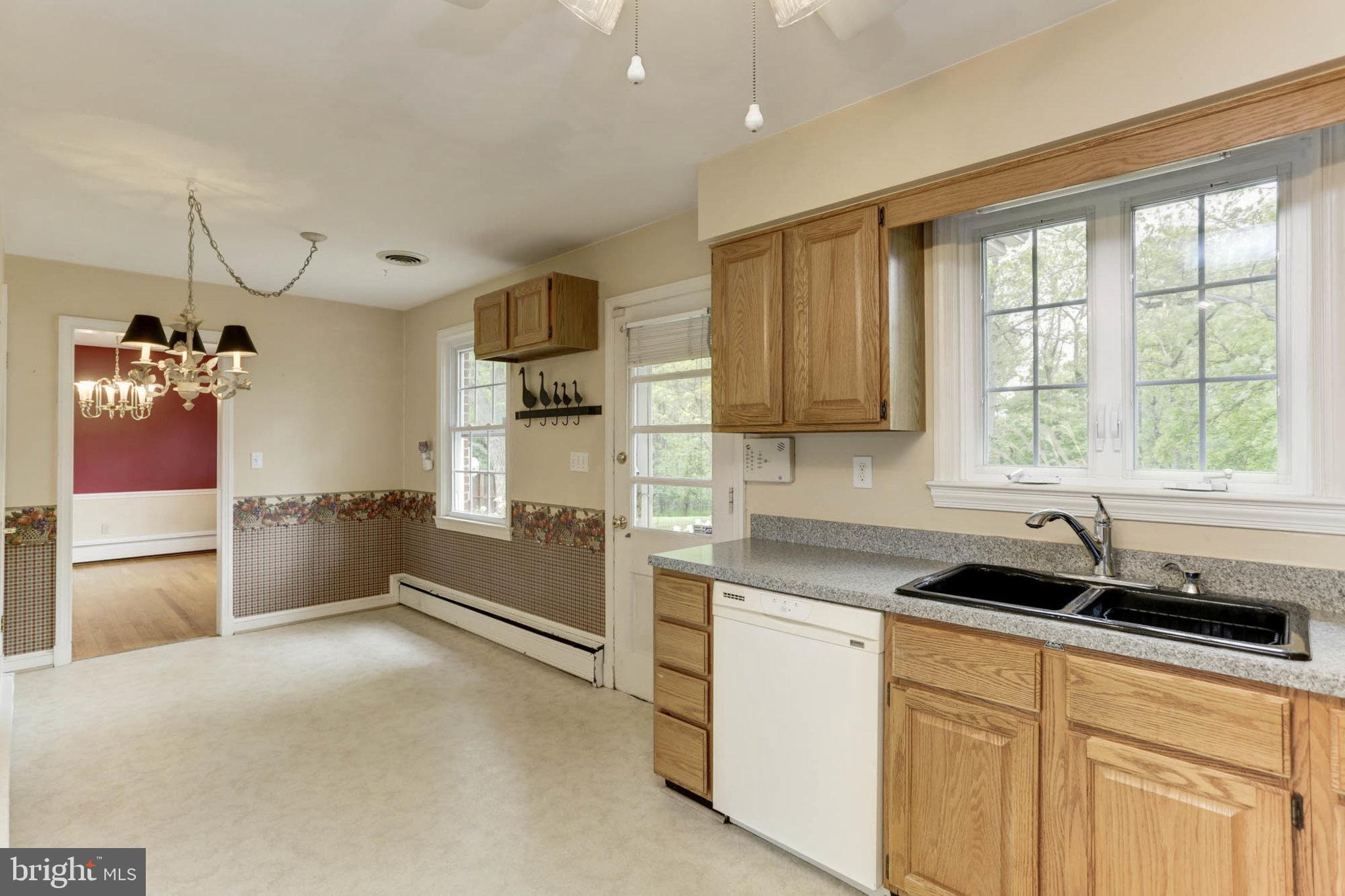 6015 Brooklyn Bridge Road Laurel, MD 20707 - Photo 23 of 52