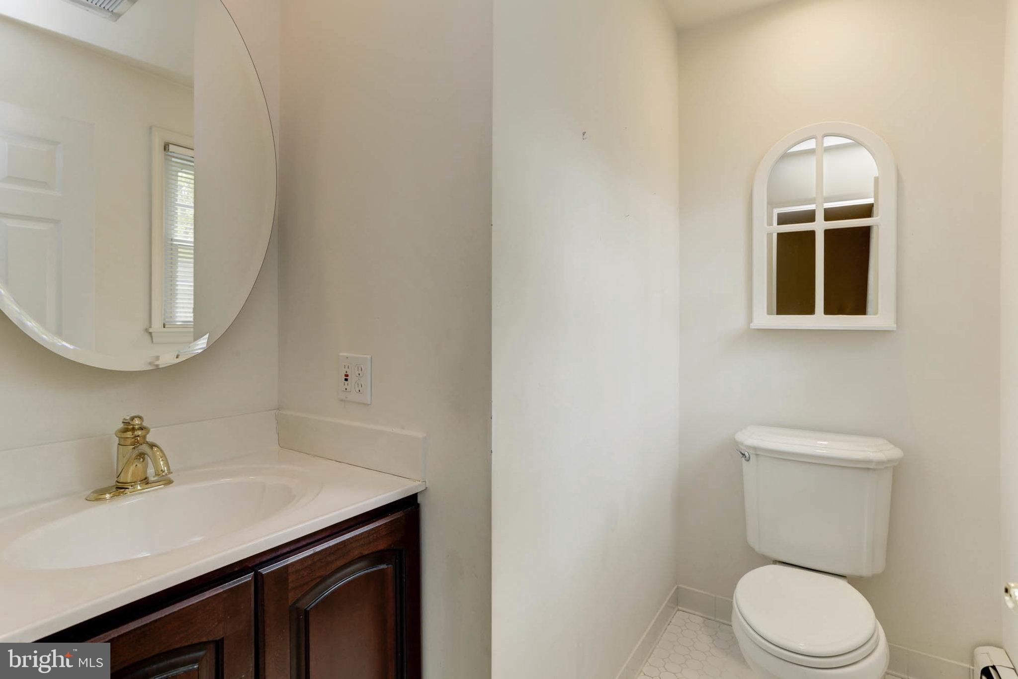 6015 Brooklyn Bridge Road Laurel, MD 20707 - Photo 26 of 52 Powder room in primary bedroom