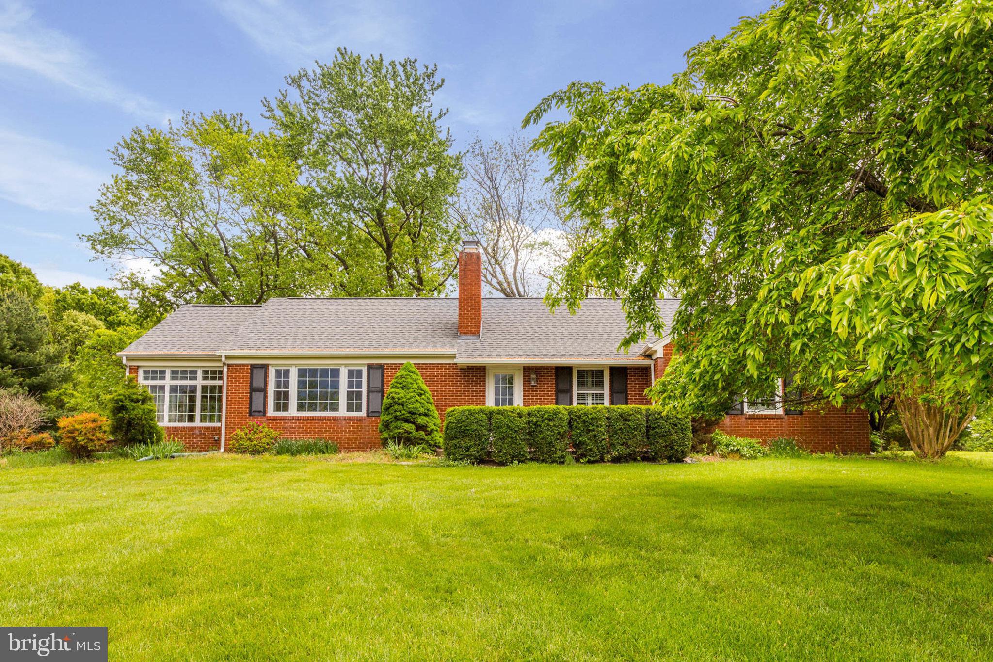 6015 Brooklyn Bridge Road Laurel, MD 20707 - Photo 3 of 52