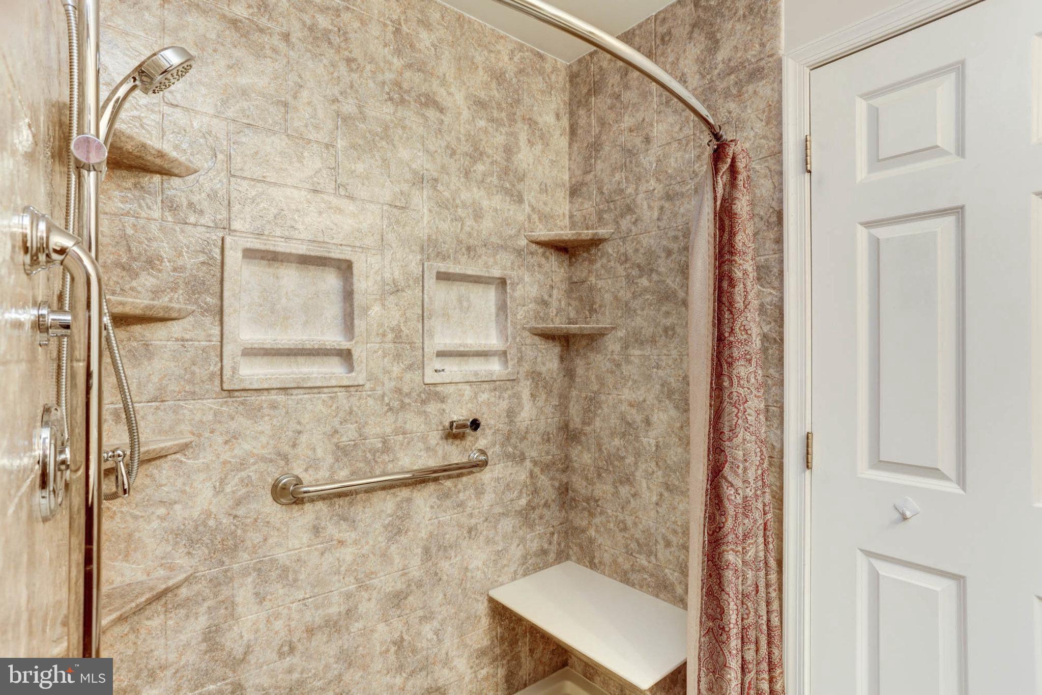 6015 Brooklyn Bridge Road Laurel, MD 20707 - Photo 34 of 52 Oversized shower