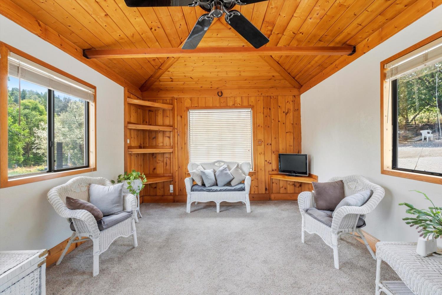 6060 Cosumnes Vista Road Placerville, CA 95667 - Photo 13 of 35