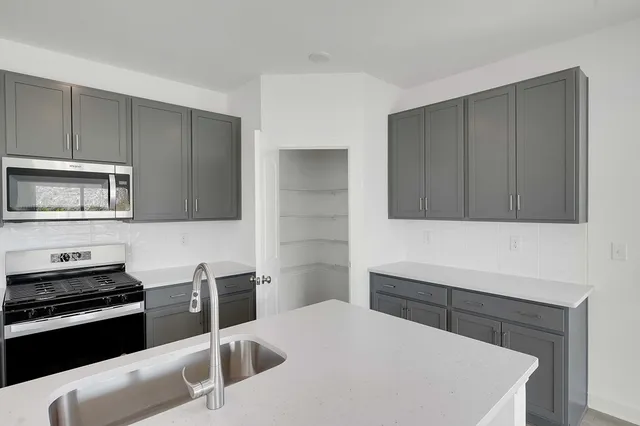 $437,990 | 197 East Millbrook Drive, Spring Hill, TN 37174