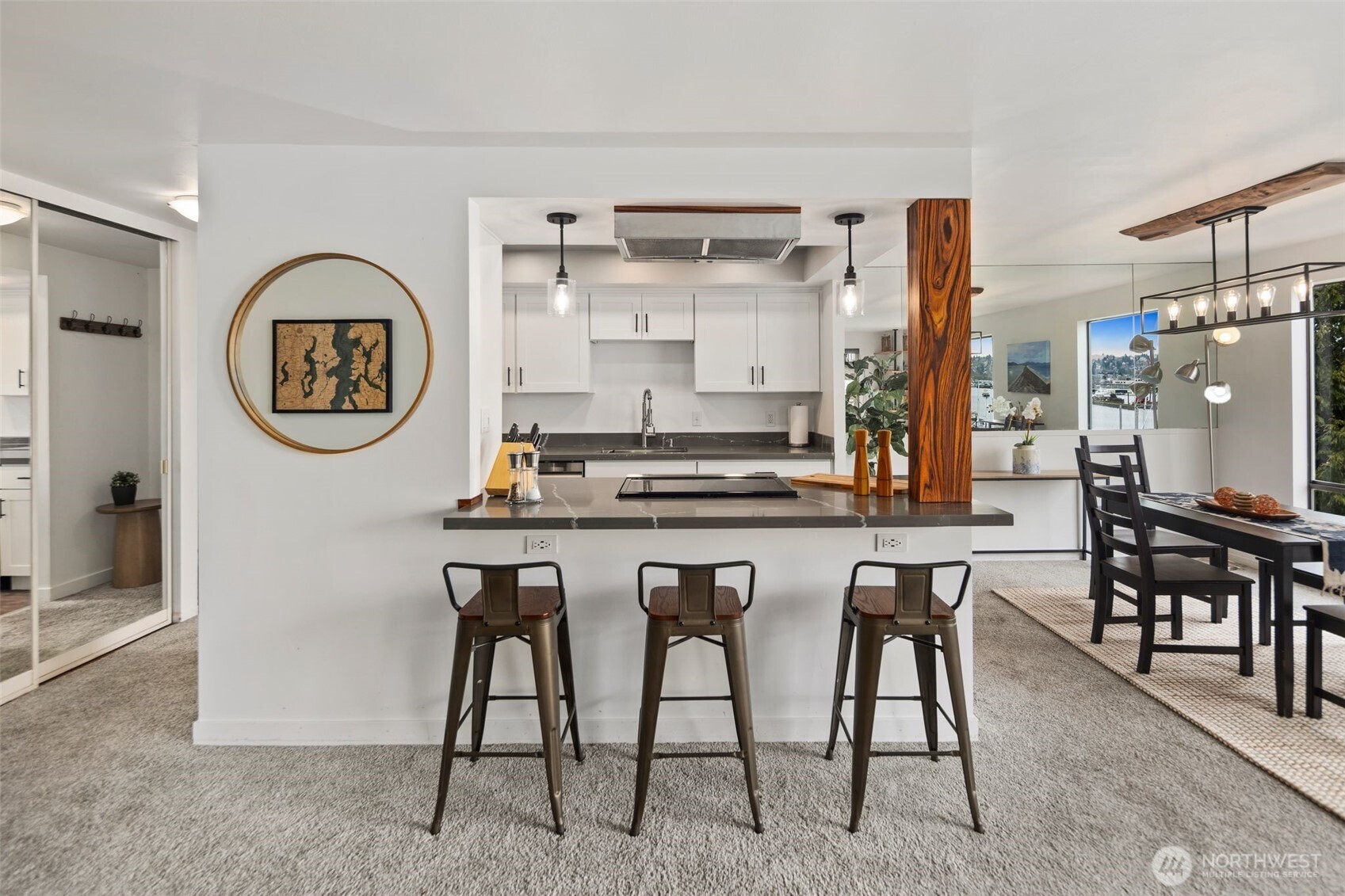3200 West Commodore Way, Unit 210 Seattle, WA 98199 - Photo 10 of 27 Gallery Image 10
