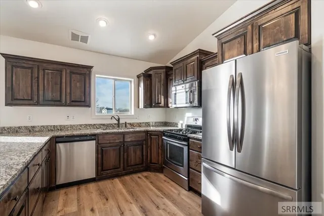 $668,000 | 1382 North 750 East, Shelley, ID 83274