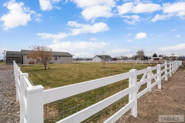 $668,000 | 1382 North 750 East, Shelley, ID 83274