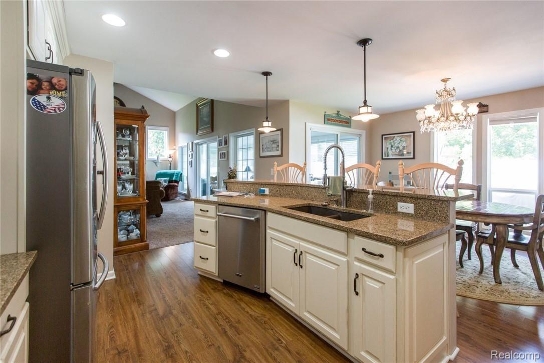 40850 Robbe Road Belleville, MI 48111 - Photo 16 of 30 17.jpg