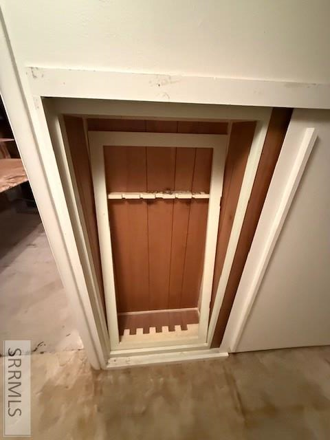 1573 Beverly Road Idaho Falls, ID 83402 - Photo 42 of 58 Gun cabinet