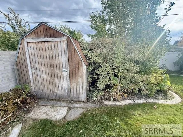 $359,000 | 1573 Beverly Road, Idaho Falls, ID 83402