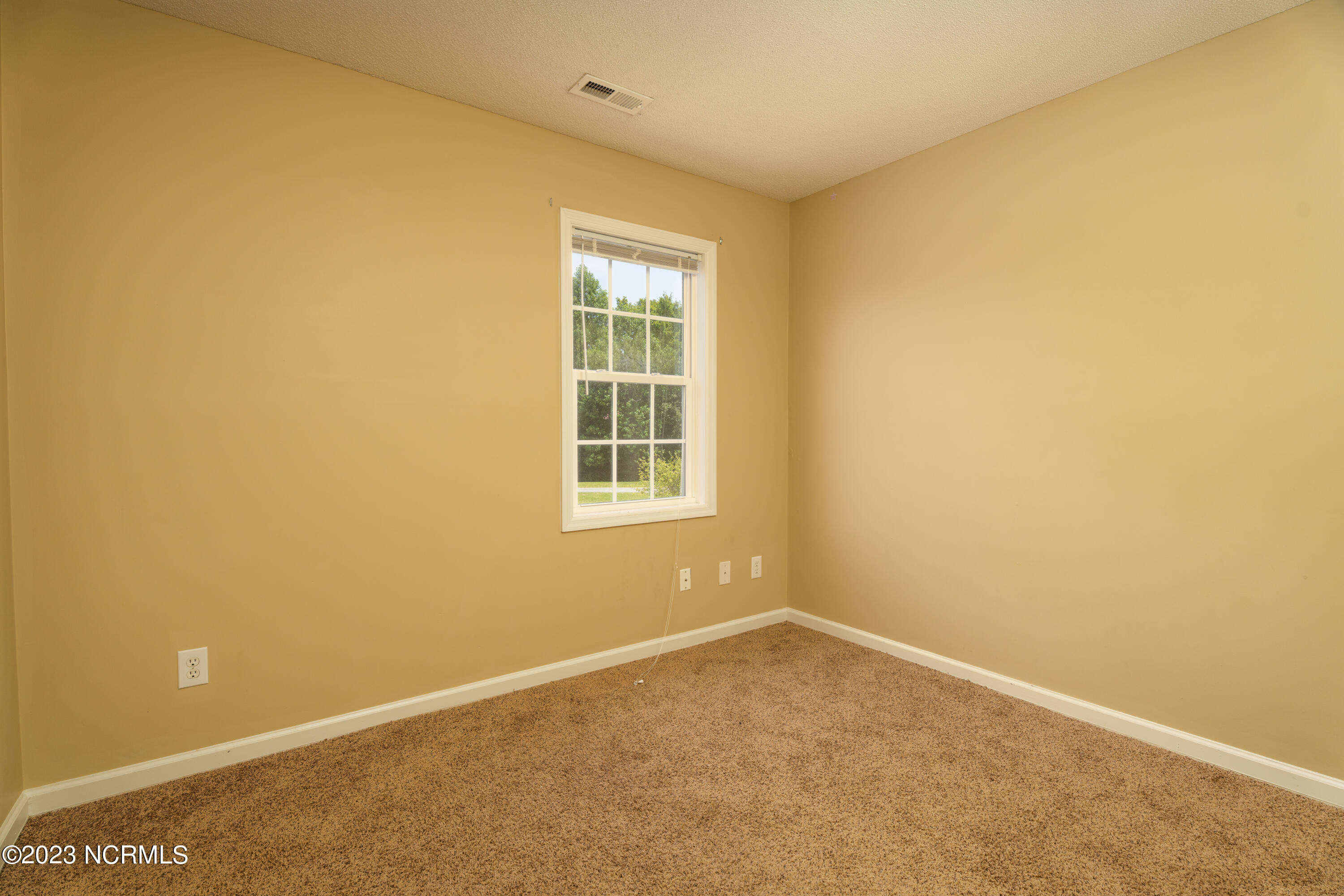 317 Rack Lane Hubert, NC 28539 - Photo 33 of 49 314 Rack Lane-31