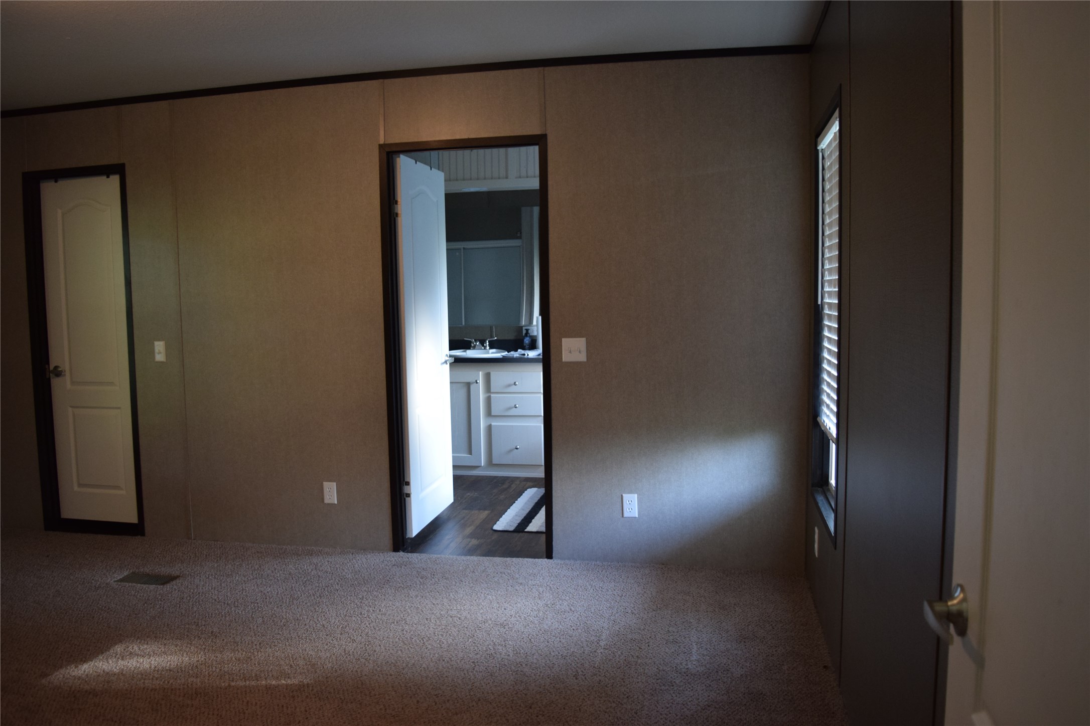 4798 Curry Road Manvel, TX 77578 - Photo 8 of 24 Gallery Image 8