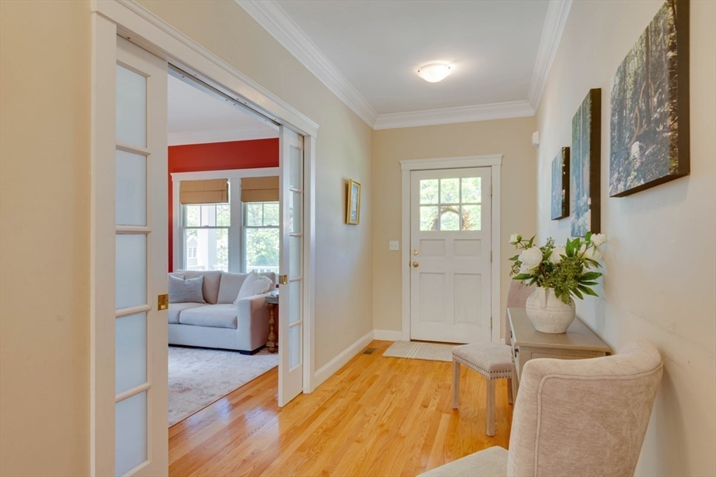 39 Lawton Road Needham, MA 02492 - Photo 6 of 40