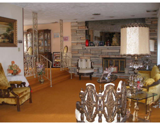 34 Country Club Road Stoneham, MA 02180 - Photo 4 of 12 Gallery Image 4