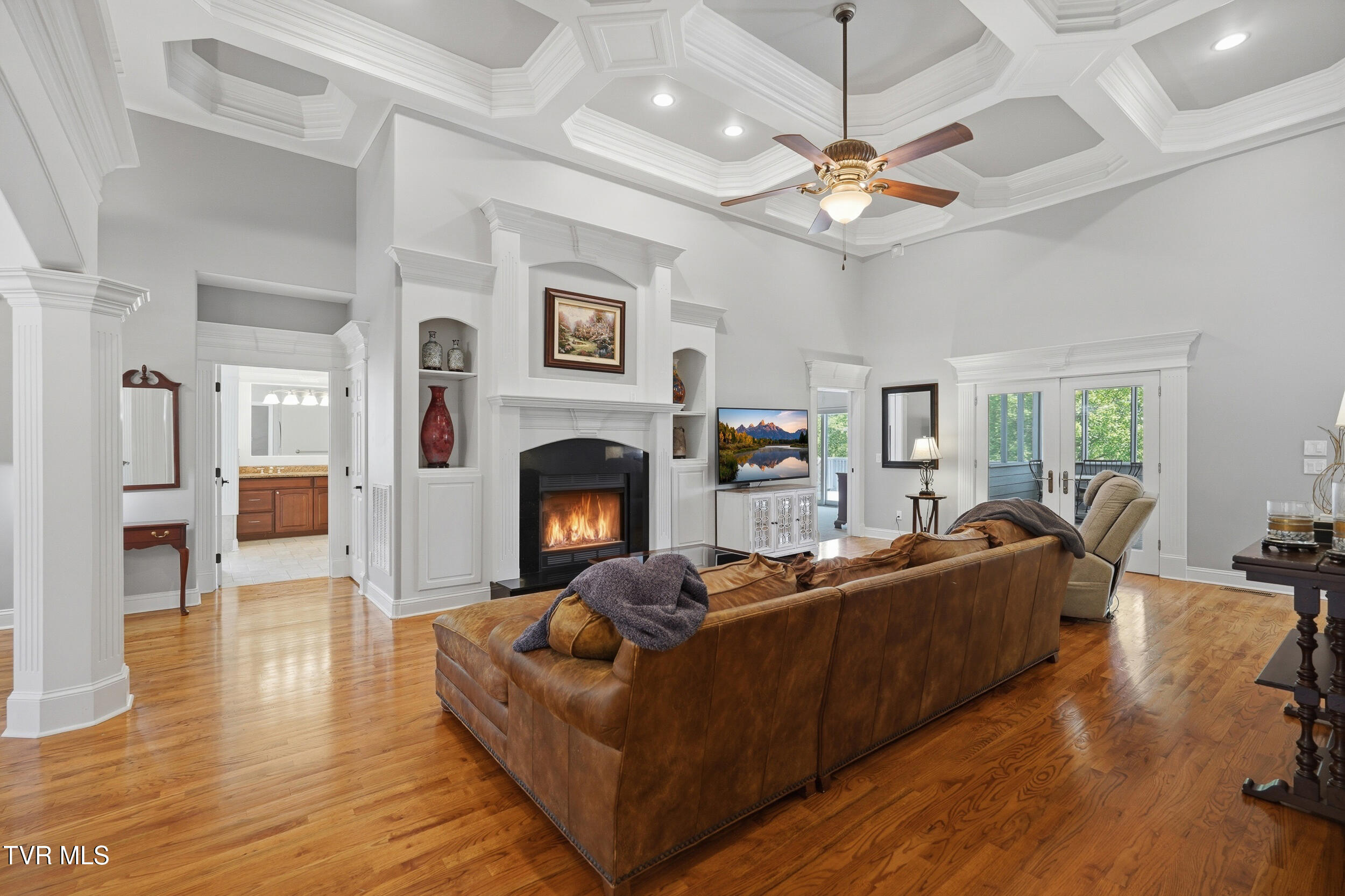 292 Alpine Trail Kingsport, TN 37663 - Photo 13 of 99 Luxurious Architectural Details
