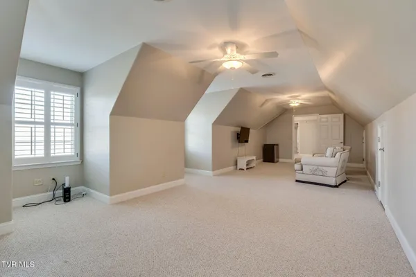 $889,999 | 292 Alpine Trail, Kingsport, TN 37663
