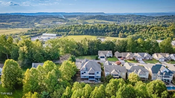 $889,999 | 292 Alpine Trail, Kingsport, TN 37663