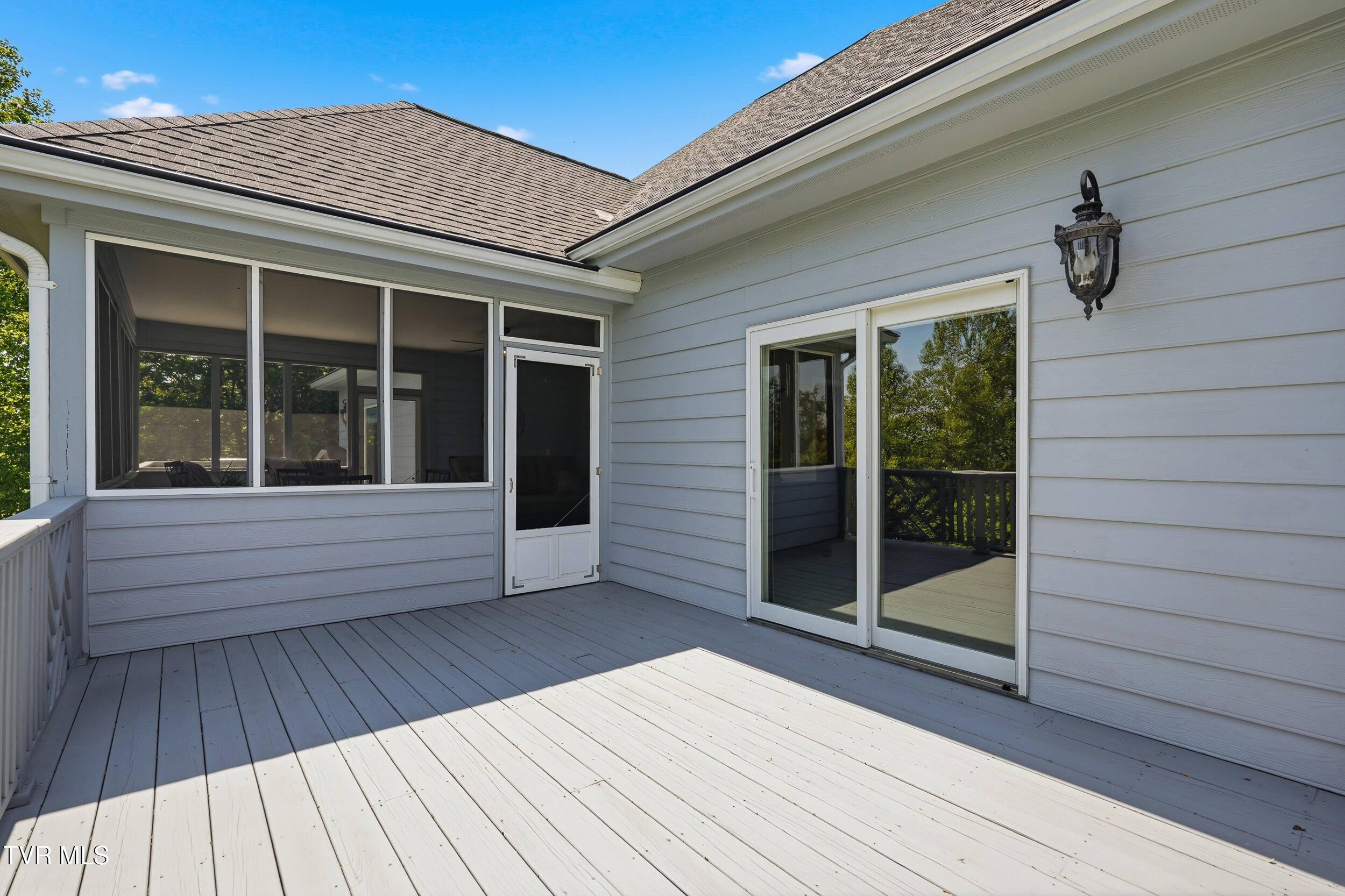 292 Alpine Trail Kingsport, TN 37663 - Photo 82 of 99 Screened Deck