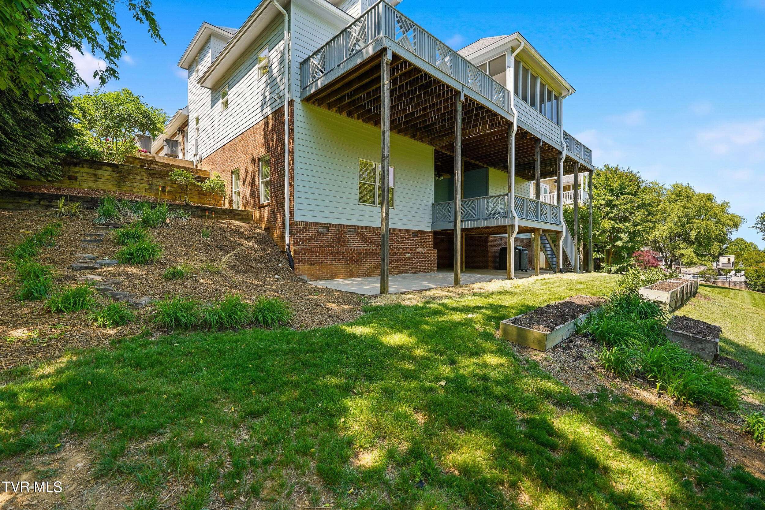 292 Alpine Trail Kingsport, TN 37663 - Photo 87 of 99 Outdoor spaces.