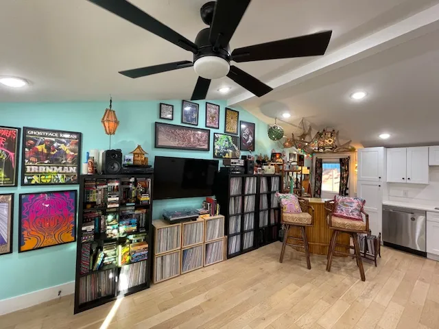 $1,400 | 2910 Pecan Springs Road, Unit A, Austin, TX 78723