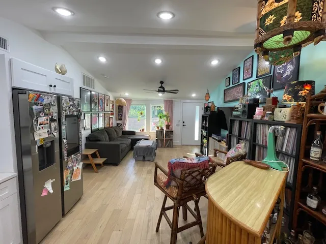 $1,400 | 2910 Pecan Springs Road, Unit A, Austin, TX 78723