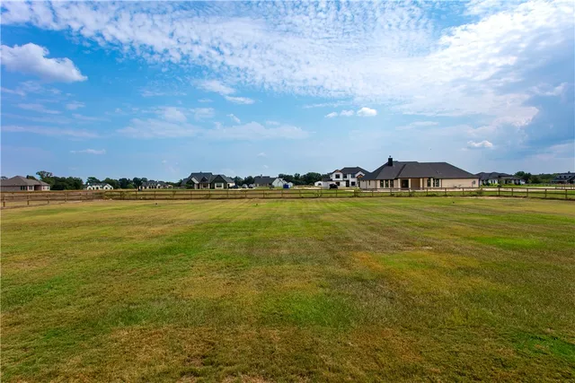 $780,000 | 7844 Mathis Crk Drive, Bryan, TX 77808