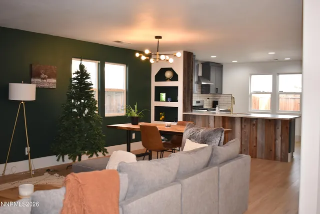 $569,900 | 1433 Sugar Maple Avenue, Gardnerville, NV 89410