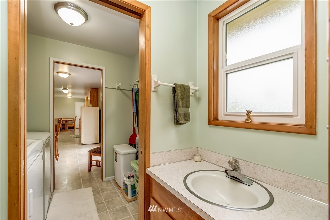 24542 Wicker Road Sedro-Woolley, WA 98284 - Photo 16 of 23 Gallery Image 16